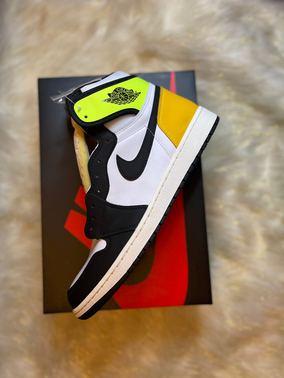 Jordan 1 Retro High White Black Volt University Gold