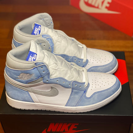 Jordan 1 Retro High OG Hyper Royal