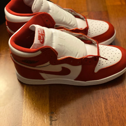 Jordan New Beginnings Pack Retro High 1 & Nike Air Ship (Size 8.5) - CoolShop