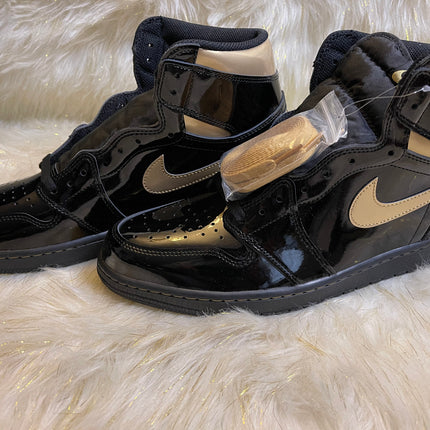 Jordan 1 Retro High Black Metallic Gold (2020)