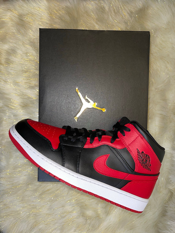 Jordan 1 Mid Banned (2020)