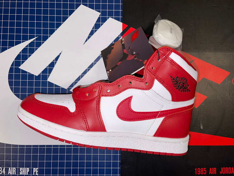 Jordan New Beginnings Pack Retro High 1 & Nike Air Ship (Size 8.5) - CoolShop