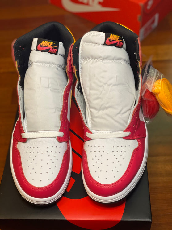 Jordan 1 Retro High OG Light Fusion Red