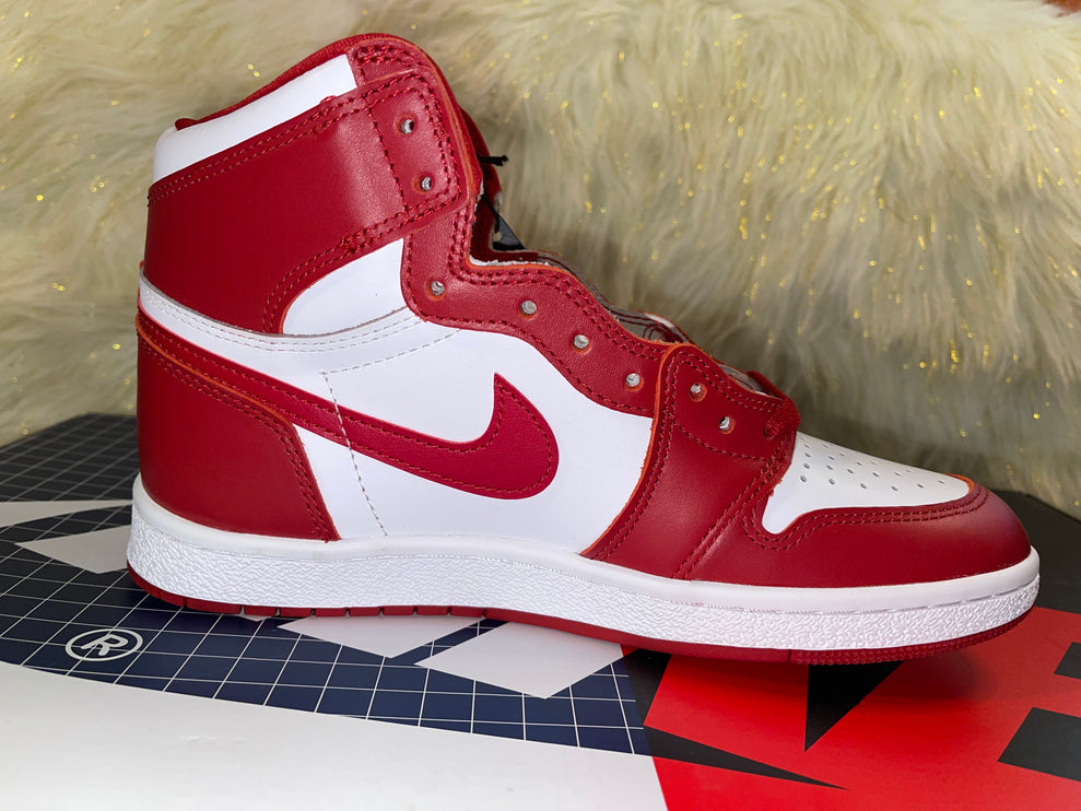 Jordan New Beginnings Pack Retro High 1 & Nike Air Ship (Size 8.5) - CoolShop
