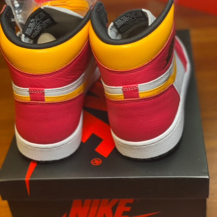 Jordan 1 Retro High OG Light Fusion Red