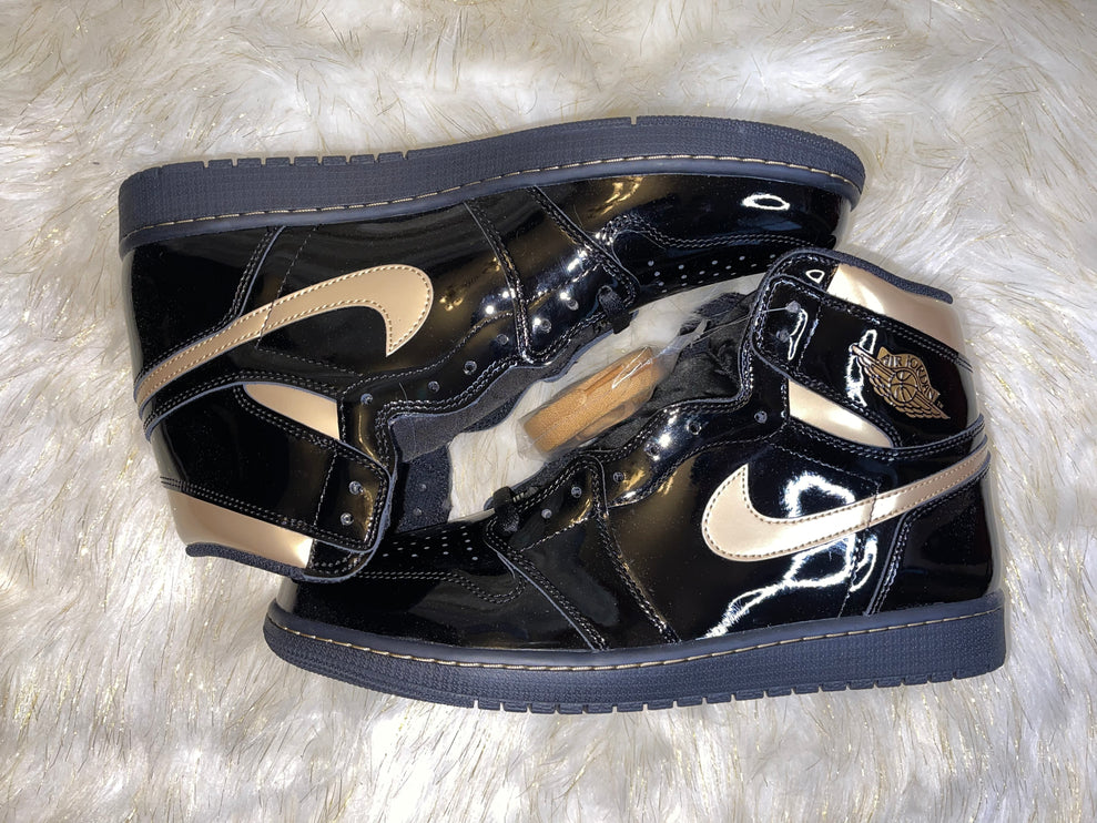 Jordan 1 Retro High Black Metallic Gold (2020)